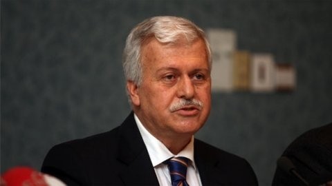 AKP'nin başına geçecek ismi açıkladı