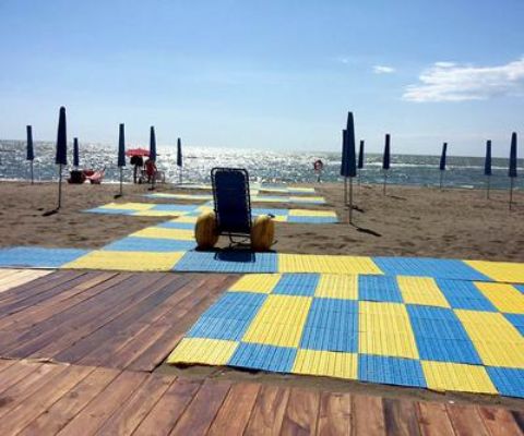 Bu da oldu! Plajda 70 yaşındaki turiste...