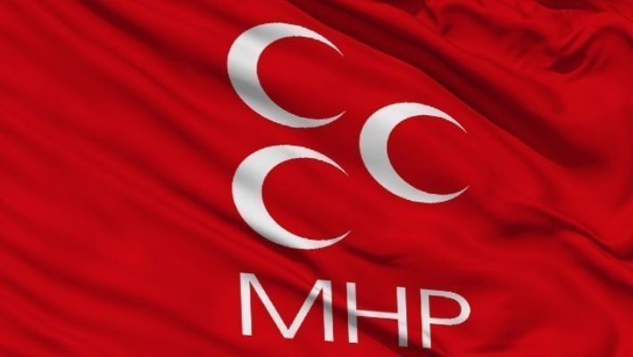 MHP'de flaş 3 istifa daha...