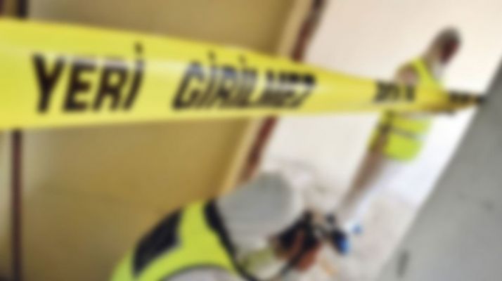İstanbul'da dehşet! Annesinin başını taşla ezerek öldürdü