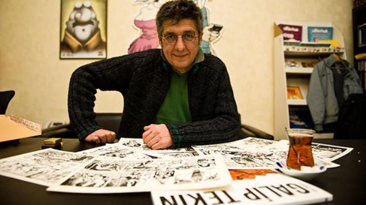 Ünlü karikatürist evinde ölü bulundu