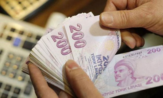 Emekliye yüzde 4 ek ödeme