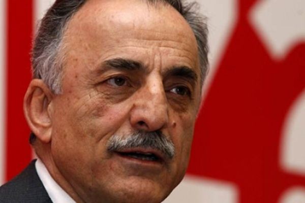 CHP'de Murat Karayalçın istifası