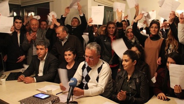 Gölbaşın'da AKP'liler MHP'ye geçti