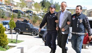 AKP'li başkan tutuklandı