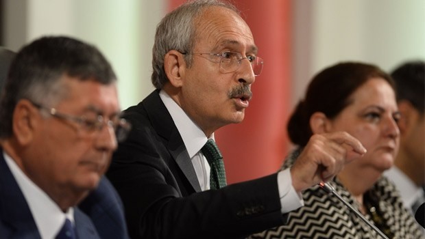 CHP'li vekilleri fişlemişlerdi...