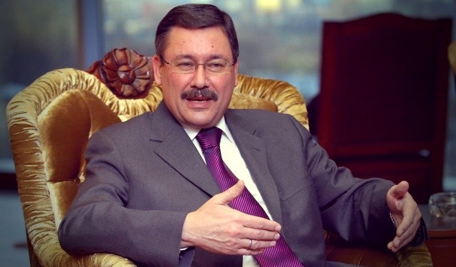 Gül Yine Cumhurbaşkanı Olsun!