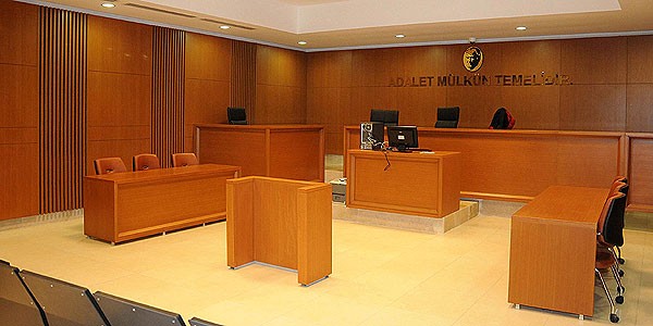 Danıştay'dan devlet nişanı kararı
