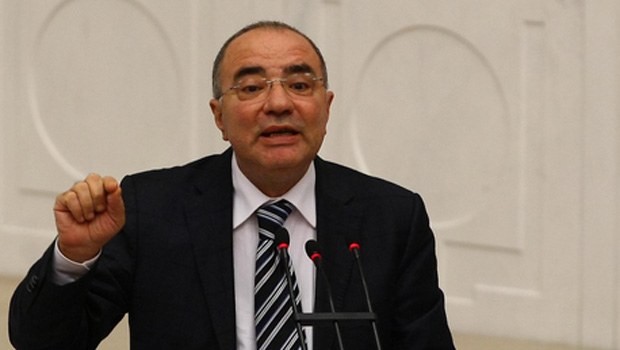 CHP'li Aslanoğlu hayatını kaybetti