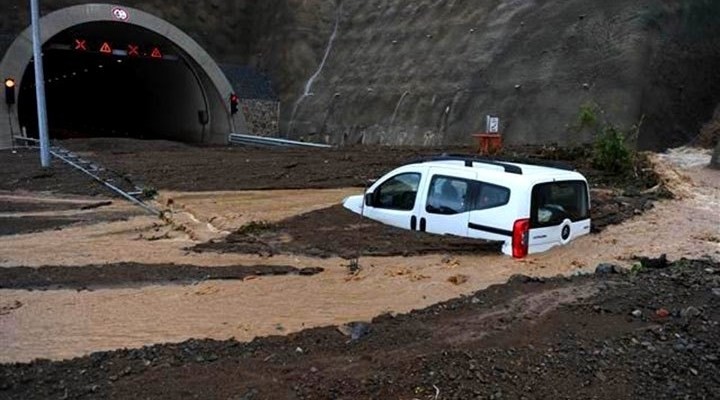AKP'nin Tünel Sahil Yolu
