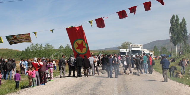 PKK 25 öğretmeni kaçırdı