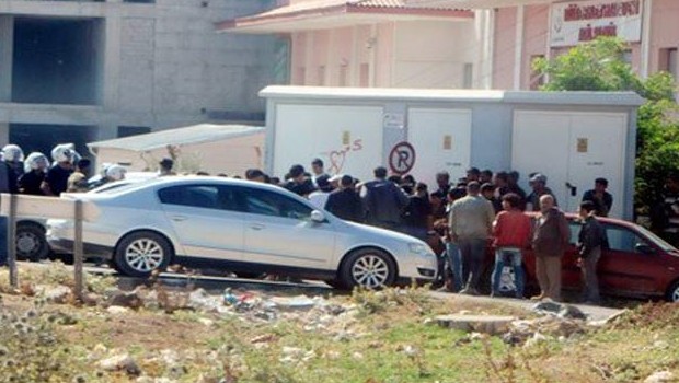 Hastane basıp asker dövdüler