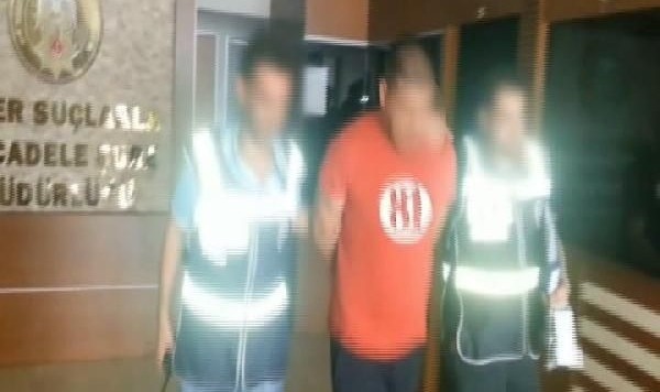 Ünlü dolandırıcı sınırda yakalandı