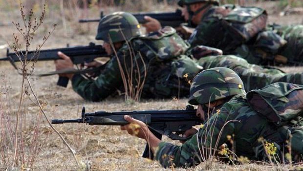 Tunceli'de PKK'lılarla çatışma