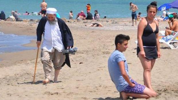 Cübbeliler plajı bastı