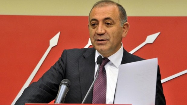 Tesadüf mü peşkeş mi?