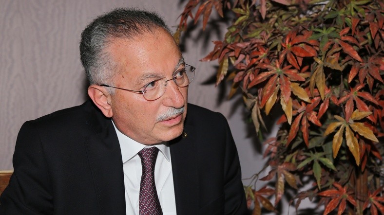 Bütün milletimin adayıyım