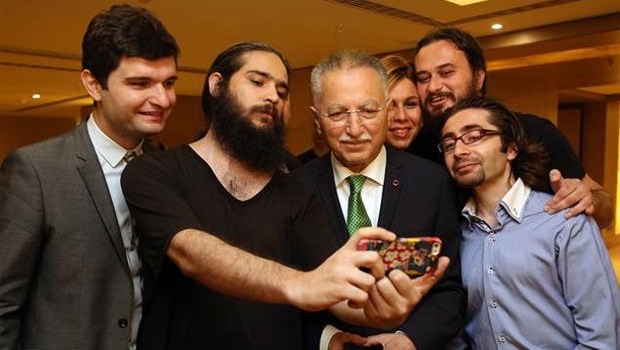 Ateistim, beni sevecek misiniz?