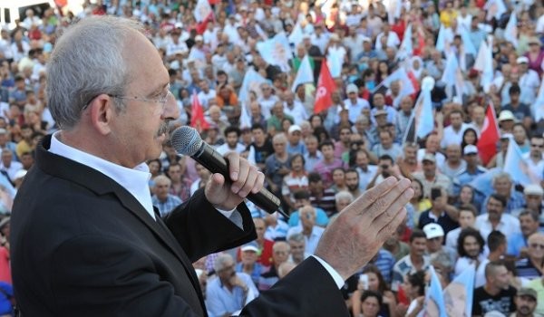 'İsrail hükümetine hizmet ediyor'