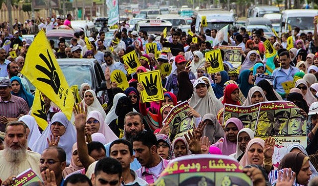 Mısır'da siyasal İslamcılara ağır darbe