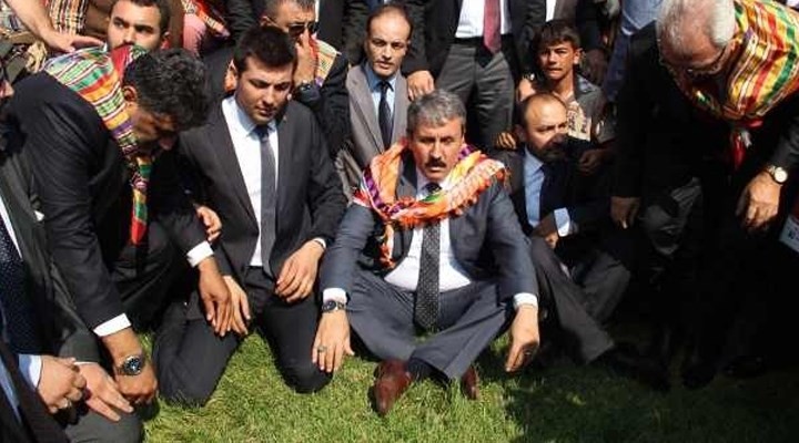 BBP Lideri Destici'ye büyük ayıp