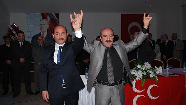 MHP İlçe Başkanı  AKP üyesi çıktı