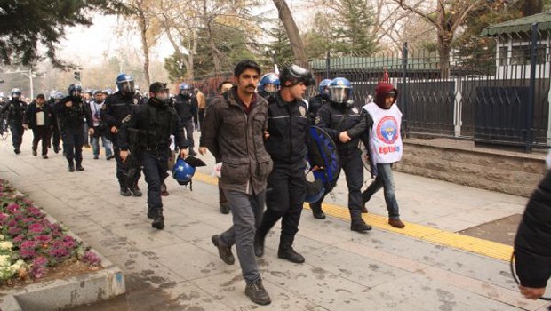Ankara karıştı 100 gözaltı var