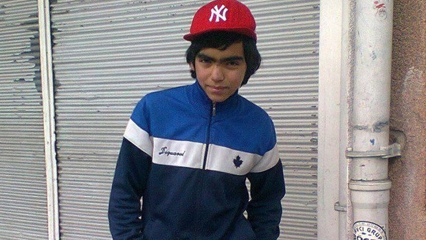 'Kafana sıkanın ellerinden öperim'