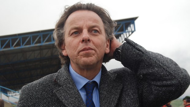 Hemen bırakın yoksa çeker giderim