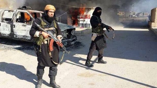 Türkiye'den 5 bin araç IŞİD'e kaçırıldı