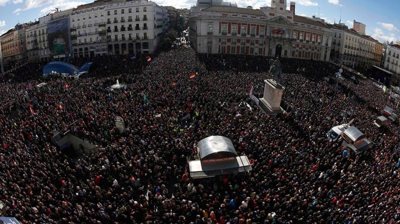 İspanyollar da ayaklandı