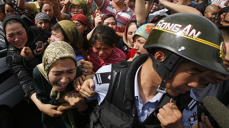 Çin'de 3 Uygur Türkü idam edildi