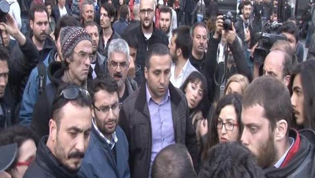 Beyoğlu'nda 'Soykırım' gerginliği