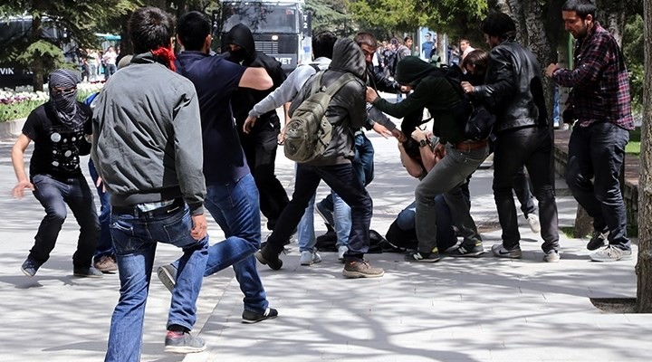 Anadolu Üniversitesi karıştı