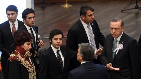 'Mayasında darbe olan diktatör özentisi'