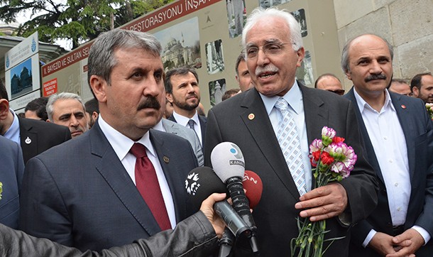 Milli İttifak'ın mitingine  metro engeli