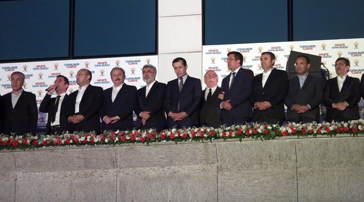 AKP'de 7 Haziran depremi