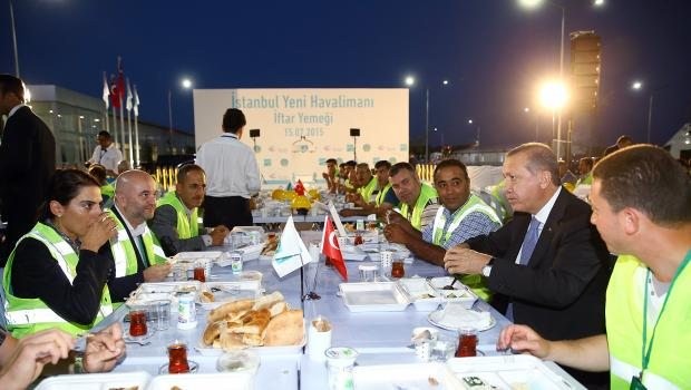 Bizi bölmek isteyenler var