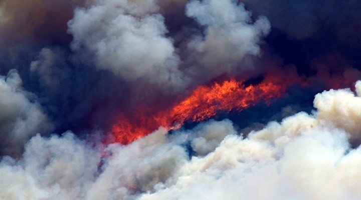 Yunanistan'da büyük orman yangını