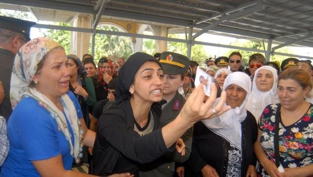 Diyarbakırlıyım, Kürdüm, şehit...!
