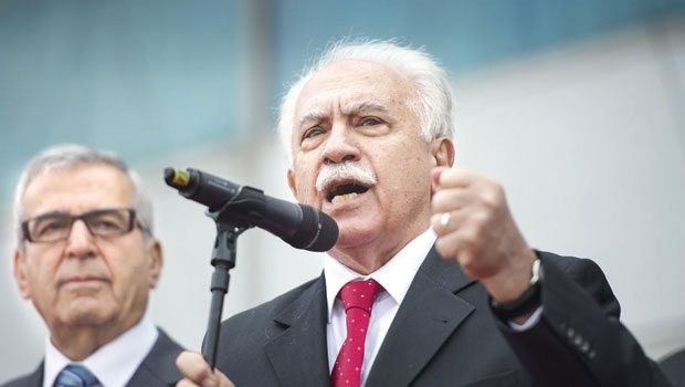 PERİNÇEK'E VİP KARŞILAMA