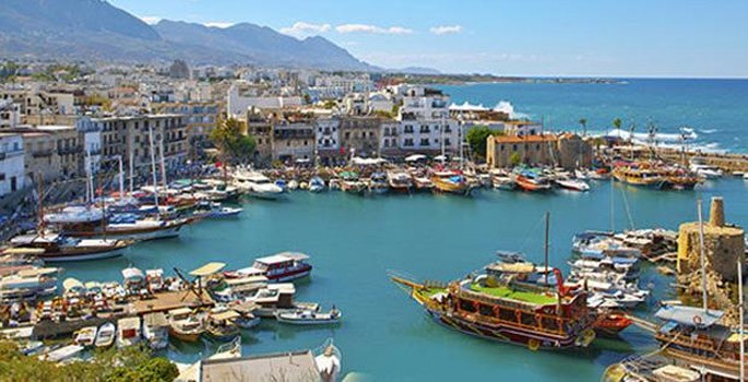 'Türkiye para yollamazsa batarız'