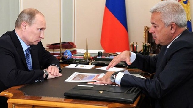Rus milyarderden Putin'e rest