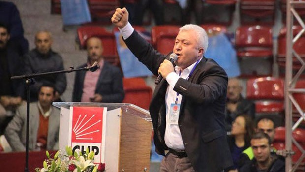 CHP İzmir İl Kongresi'nde arbede