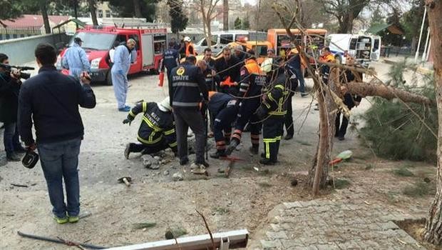 Kilis'te okulda bomba düştü