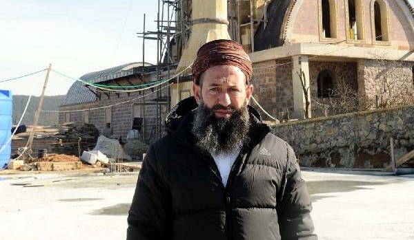 O cemaatin külliyesi mahkemelik oldu