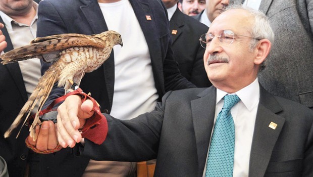 Türkiye'yi kadınlar kurtaracak