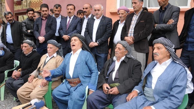 PKK'ya Türk bayraklı gönderme