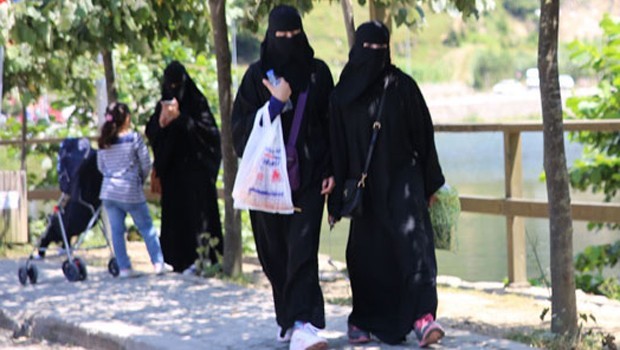Karadenize Arap Akını