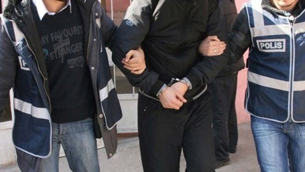 Seks tuzaklı şantaj çetesine operasyon